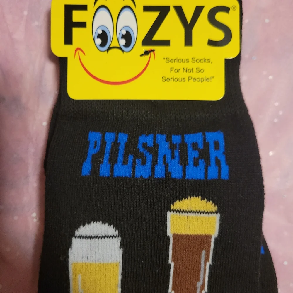 Beer Socks (2 pr) & Bottle Cap Bank* ~ Festive & Fun! NWT  FINAL PRICE!